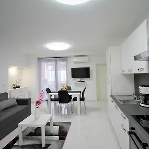 https://arbel-apartments.in-istria.net